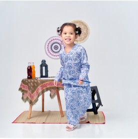 FIFFY SIMPLE AND NICE TRADITIONAL MALAY DRESS