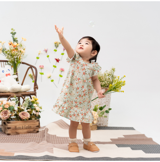 FIFFY SPRINGTIME BLOOM DRESS