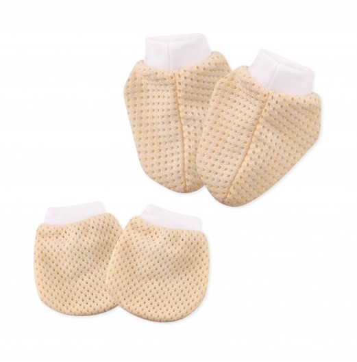 FIFFY COLOURING 2 IN 1 EYELET MITTENS & BOOTEES SET